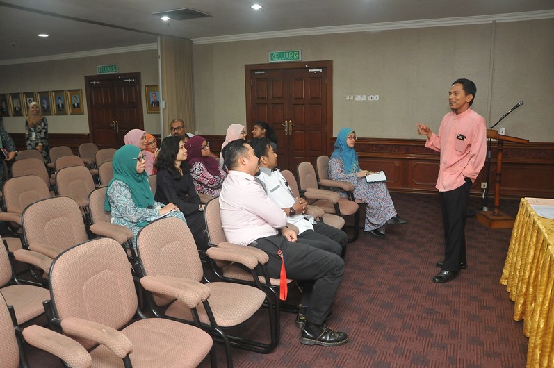 Sesi Perjumpaan Kumpulan Pelaksana Gred 29-38 di Bilik Persidangan JMM pada 26 April 2019